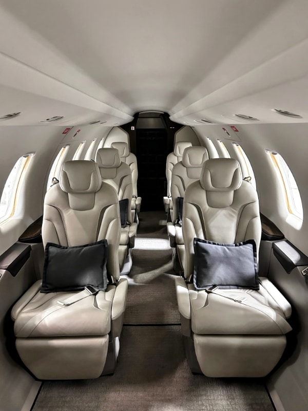 airplane detailing